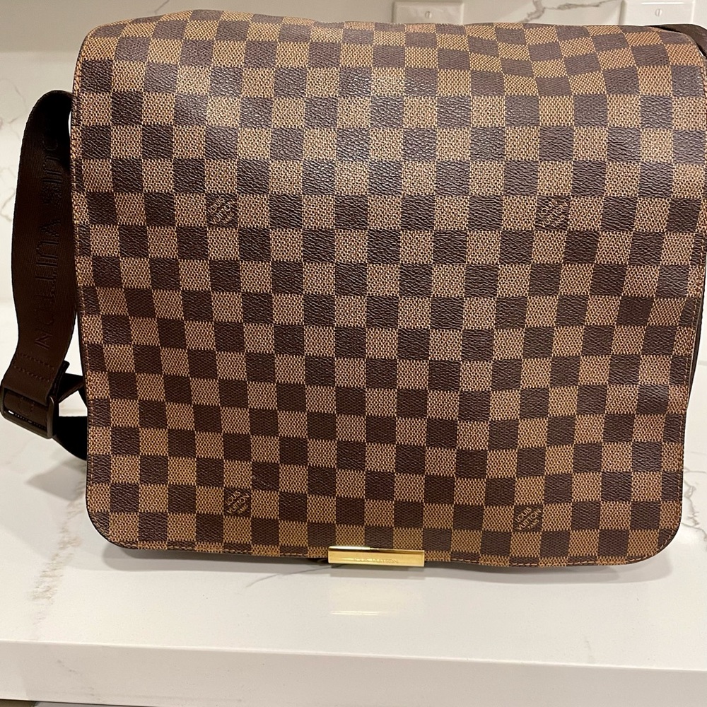 💯 Authentic Louis Vuitton Damier Naviglio Bag